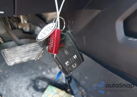 2015 Chevrolet Silverado 1500 2Lt из США, поврежденный, VIN 1GCVKREC3FZ332669